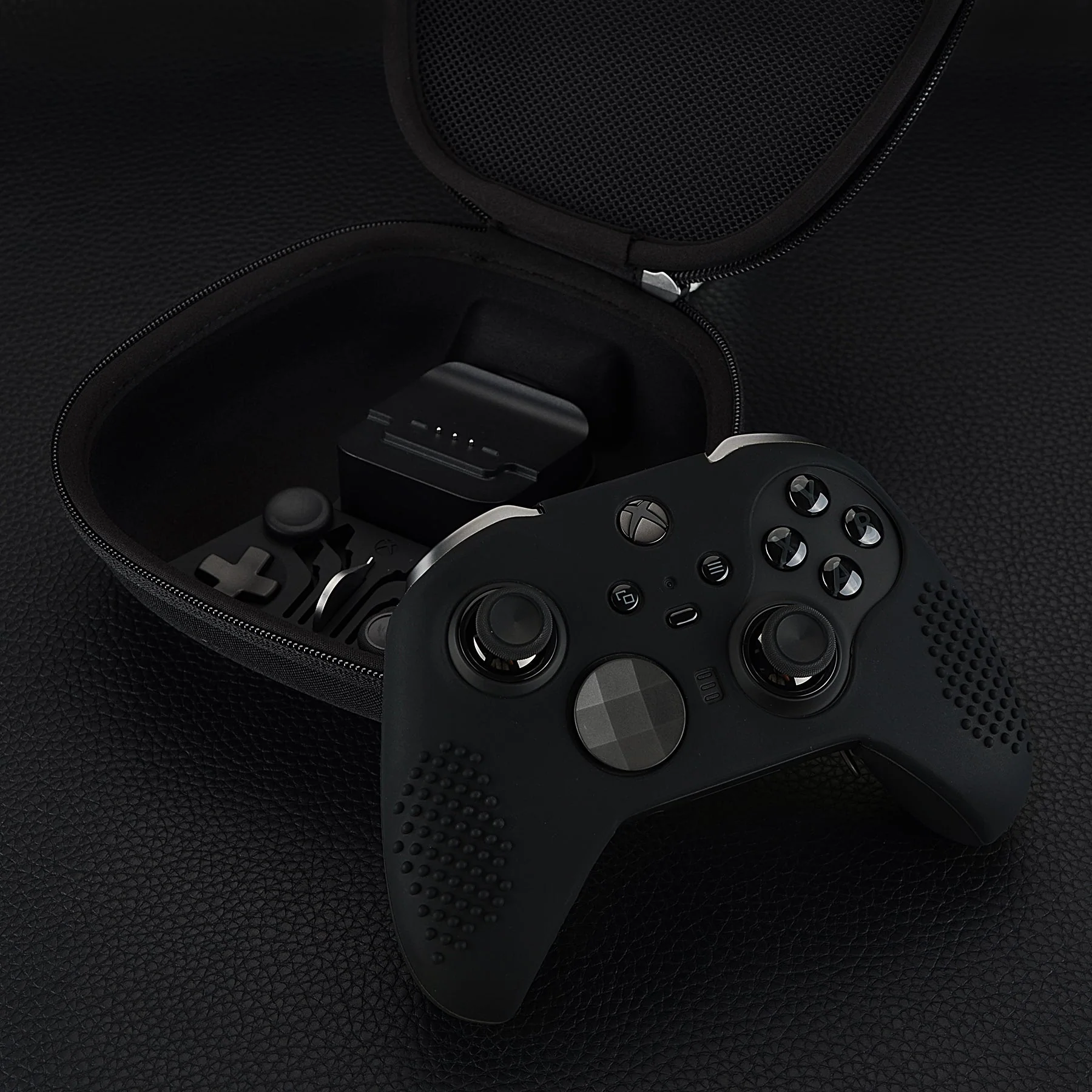 eXtremeRate PlayVital Protective Anti-Slip Silicone Case with Thumb Grips Caps for Xbox One Elite Series 2 & Elite 2 Core Controller - Black - Image 10