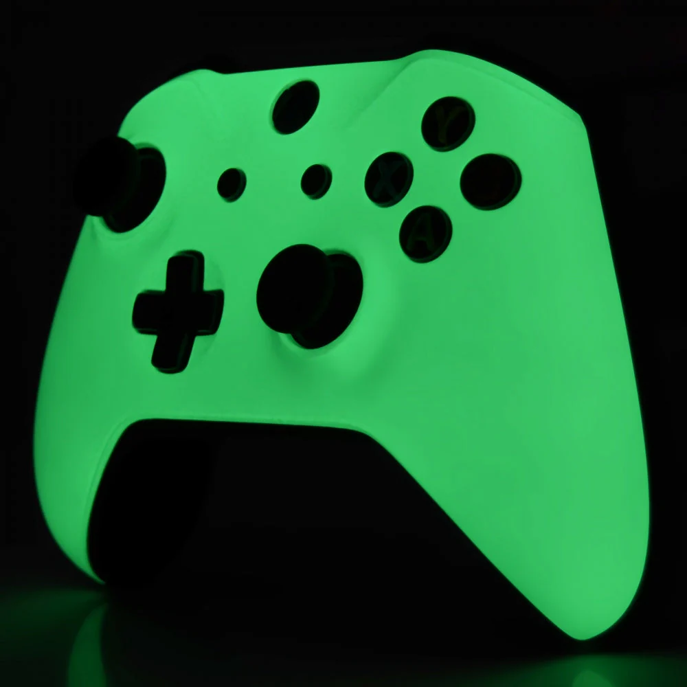eXtremeRate Replacement Front Housing Shell for Xbox One X & S Controller (Model 1708) - Glow in The Dark - Image 7