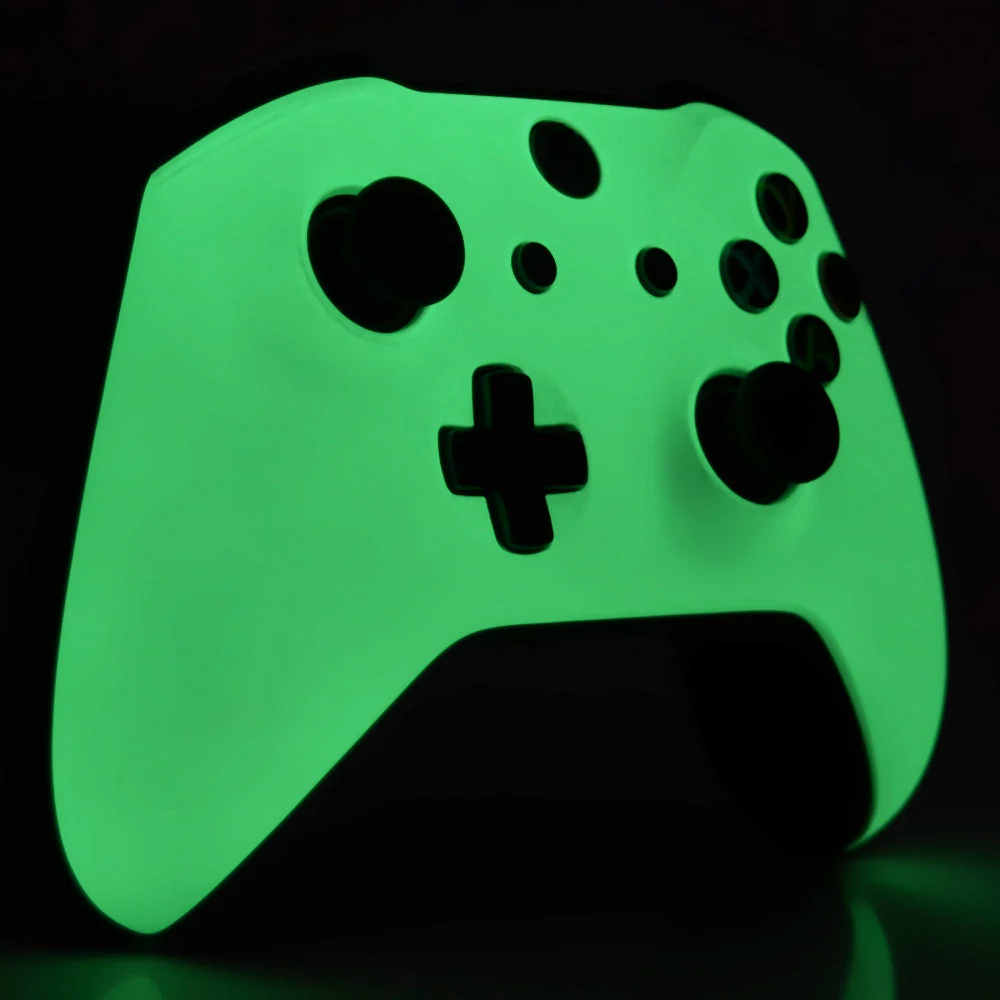 eXtremeRate Replacement Front Housing Shell for Xbox One X & S Controller (Model 1708) - Glow in The Dark - Image 9