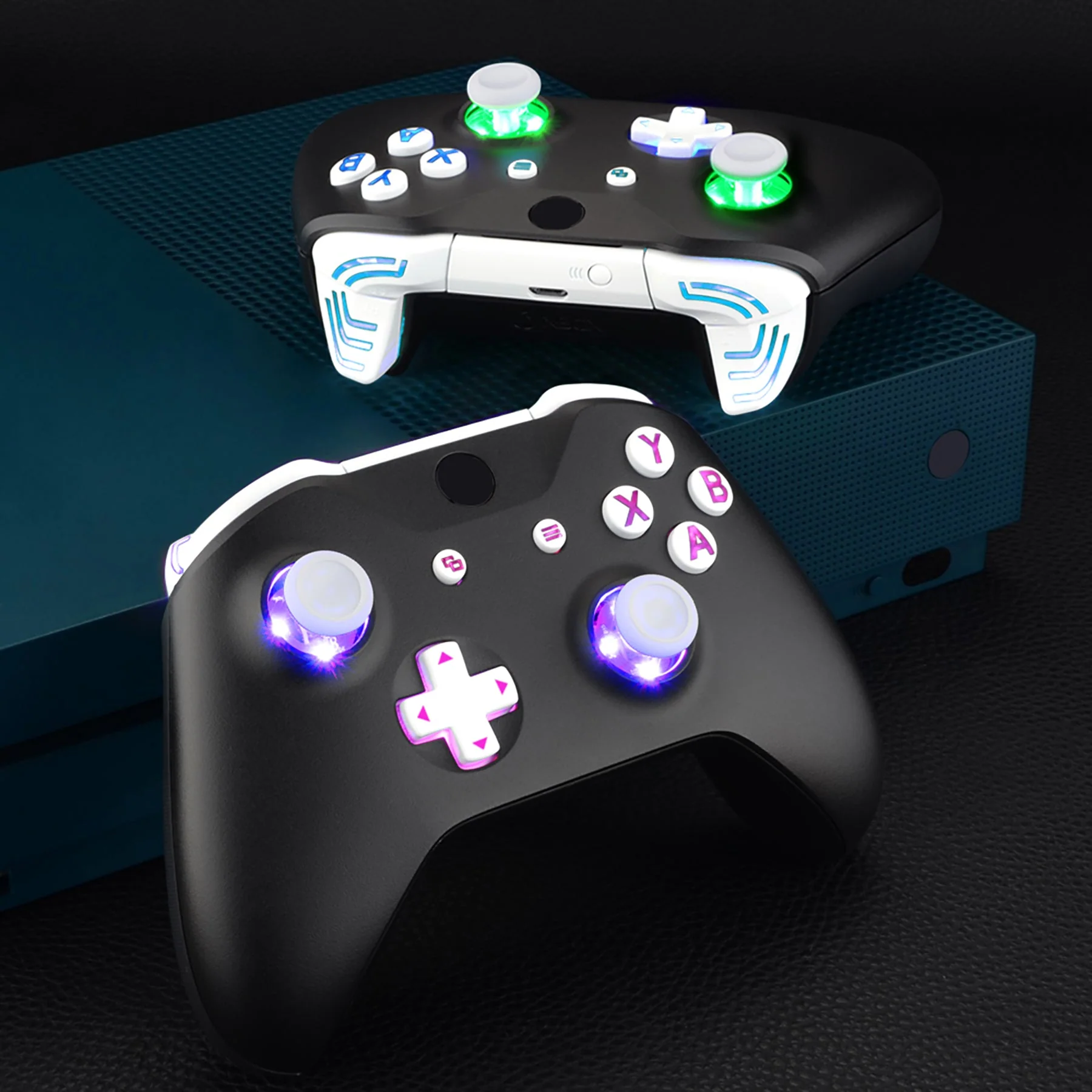 eXtremeRate Multi-Colors Luminated Buttons DTFS (DTF 2.0) LED Kit for Xbox One X & S Controller - White - Image 10